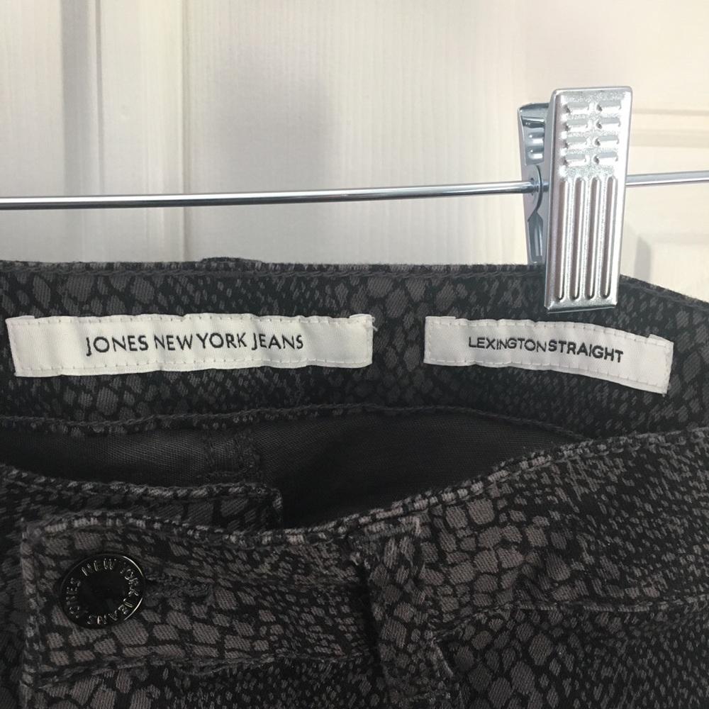 Jones New York Lexington Straight Jeans - Picture 3 of 8